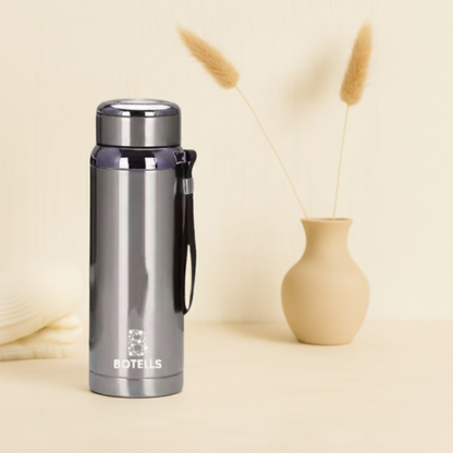 BOTELLS Silber Thermoflasche mit minimalistischem Hintergrund